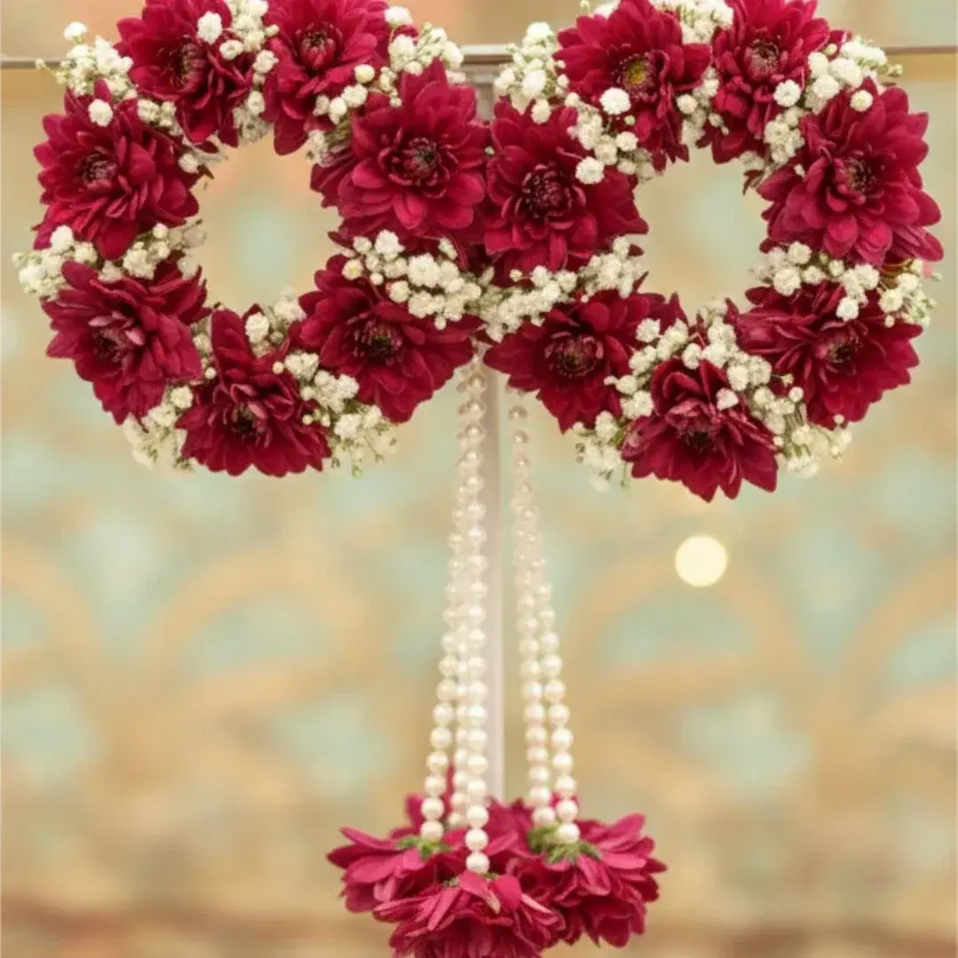 Maroon Fresh Flower Kangan with Baby’s Breath & Pearls